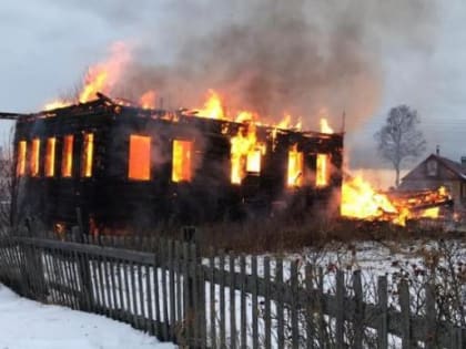 В Солзе во время пожара погиб мужчина. Проводится проверка