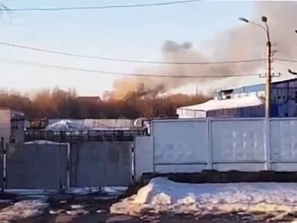 На окраине Архангельска накануне произошло огненное ЧП в частном доме