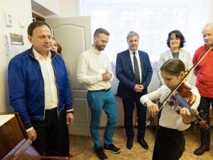 Дмитрий Морев сообщил о закупке музыкальных инструментов для школы искусств № 31