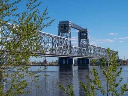 На Северодвинском мосту – замена барьерного ограждения