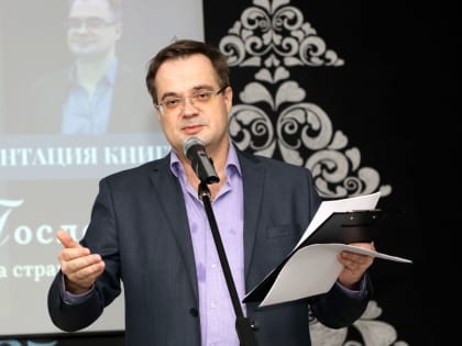 5 февраля —  день рождения котласского поэта, председателя литературного клуба «Альфа Лиры» Владислава Сушкова