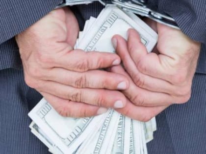 Главному инженеру управляющих компаний Котласа вынесли приговор за взятку