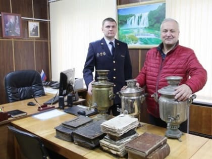 В Архангельской области раскрыли кражу 11 старинных книг