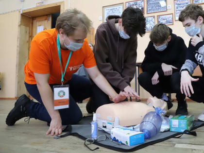 Коряжемских школьников научили оказывать первую помощь