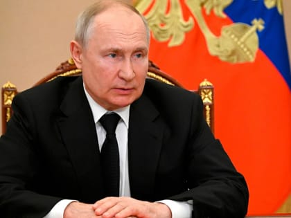 Владимир Путин подписал закон о трудовом воспитании школьников