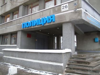 В Северодвинске 35-летний мужчина смог уехать на угнанном автомобиле до первого сугроба