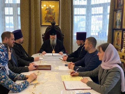 Митрополит Корнилий провел рабочую встречу в епархиальном управлении