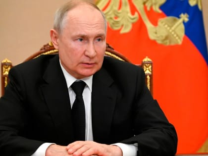 ВЛАДИМИР ПУТИН ПОДПИСАЛ ЗАКОН О ТРУДОВОМ ВОСПИТАНИИ ШКОЛЬНИКОВ