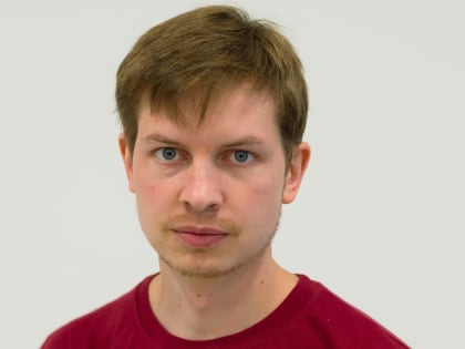 Черный снег, серый лед: смотрим на суровые весенние пейзажи Архангельска