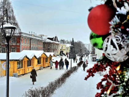 Новый 2025-й год Архангельск встретил красивыми прогулочными скверами