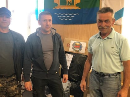 Активисты Плесецкого округа подготовили для участников СВО автомобиль и партию гуманитарной помощи