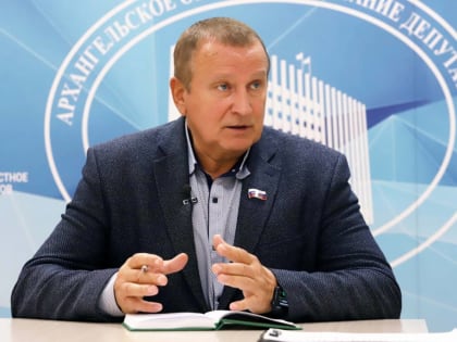 Виктор Заря принял участие в парламентских слушаниях в Госдуме РФ