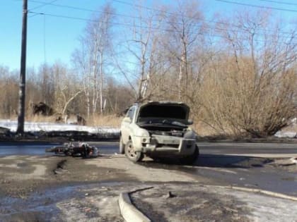 В Архангельске в ДТП пострадал несовершеннолетний мотоциклист