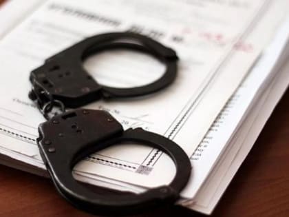 В Архангельске директор спортивной школы "Юность" подозревается в злоупотреблении должностными полномочиями