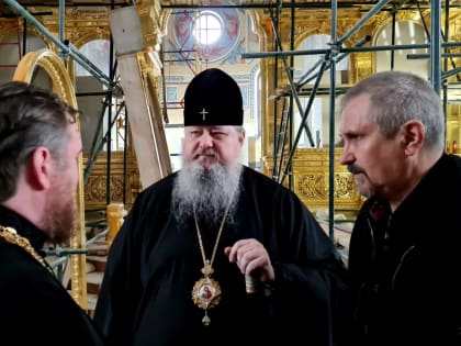 Митрополит Корнилий возглавил рабочее совещание в Михаило-Архангельском кафедральном соборе