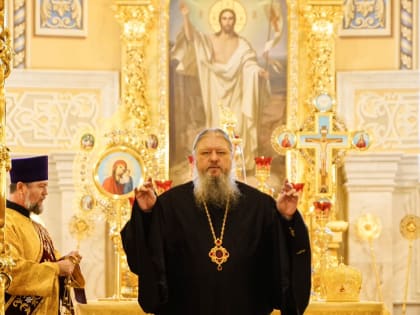 Митрополит Корнилий 15 июля совершил всенощное бдение в Архангельске