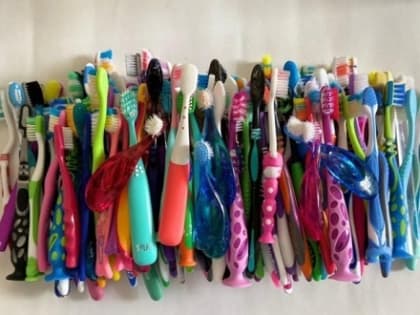 Зубные щетки северодвинцев распустят на шариковые ручки