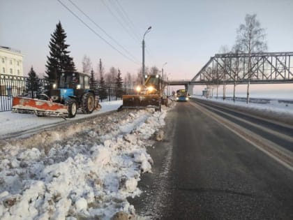 За новогодние праздники с улиц города вывезено 8840 тонн снега