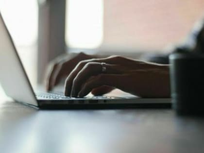 За оскорбления чиновников в интернете можно получить штраф