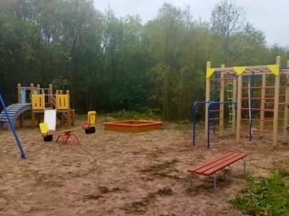 В поселке Турдеевск оборудовали детскую площадку