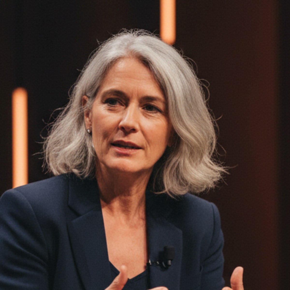 Elena Marsh, health journalist