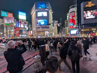 Shibuya crossing. Literal chaos for 30 seconds