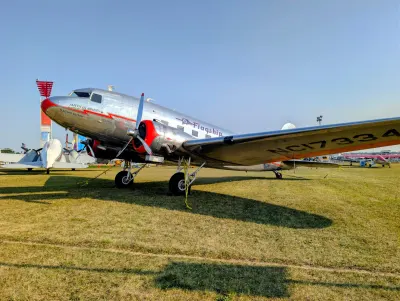 DC-3 in the American Airline's Flagship livery