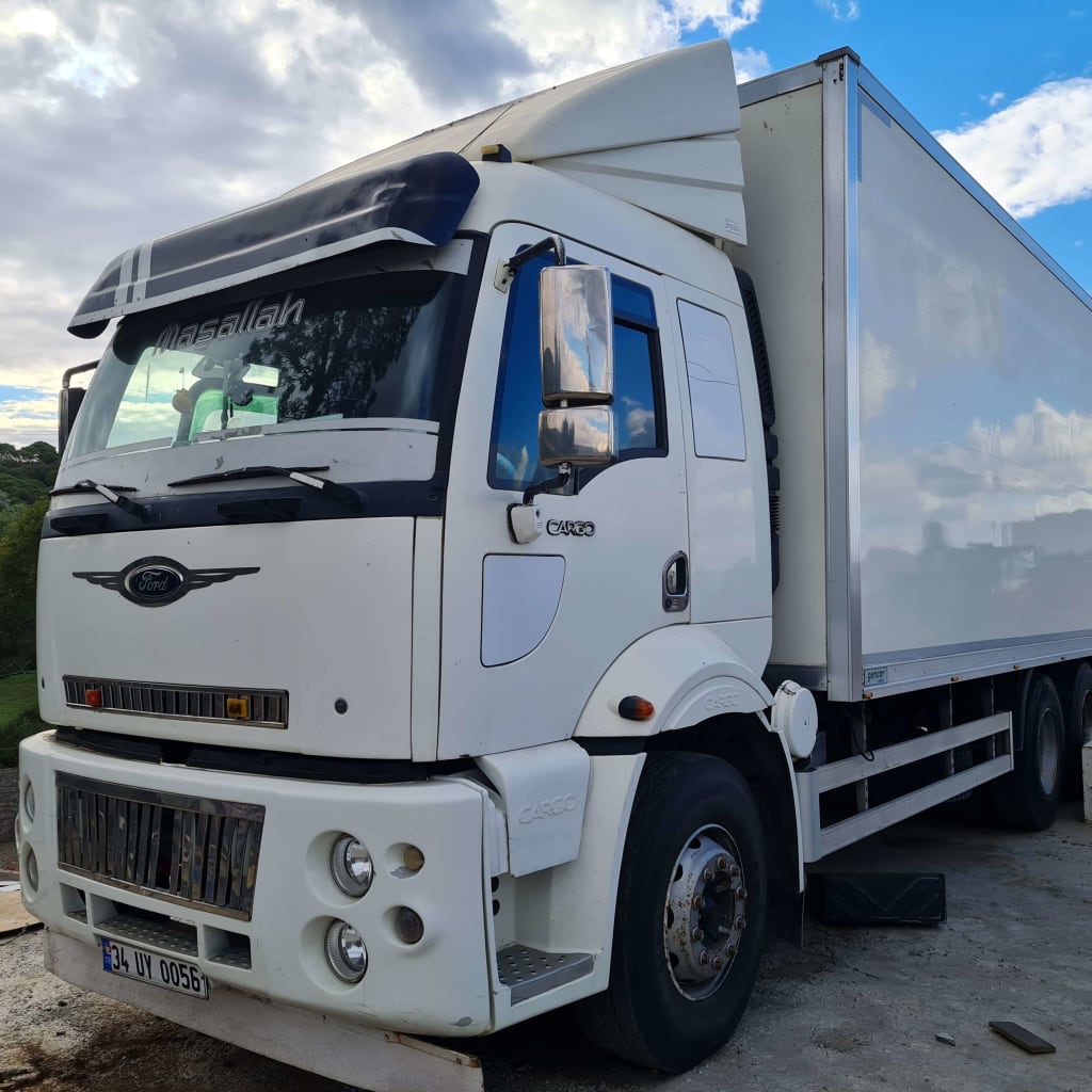 Ford Cargo