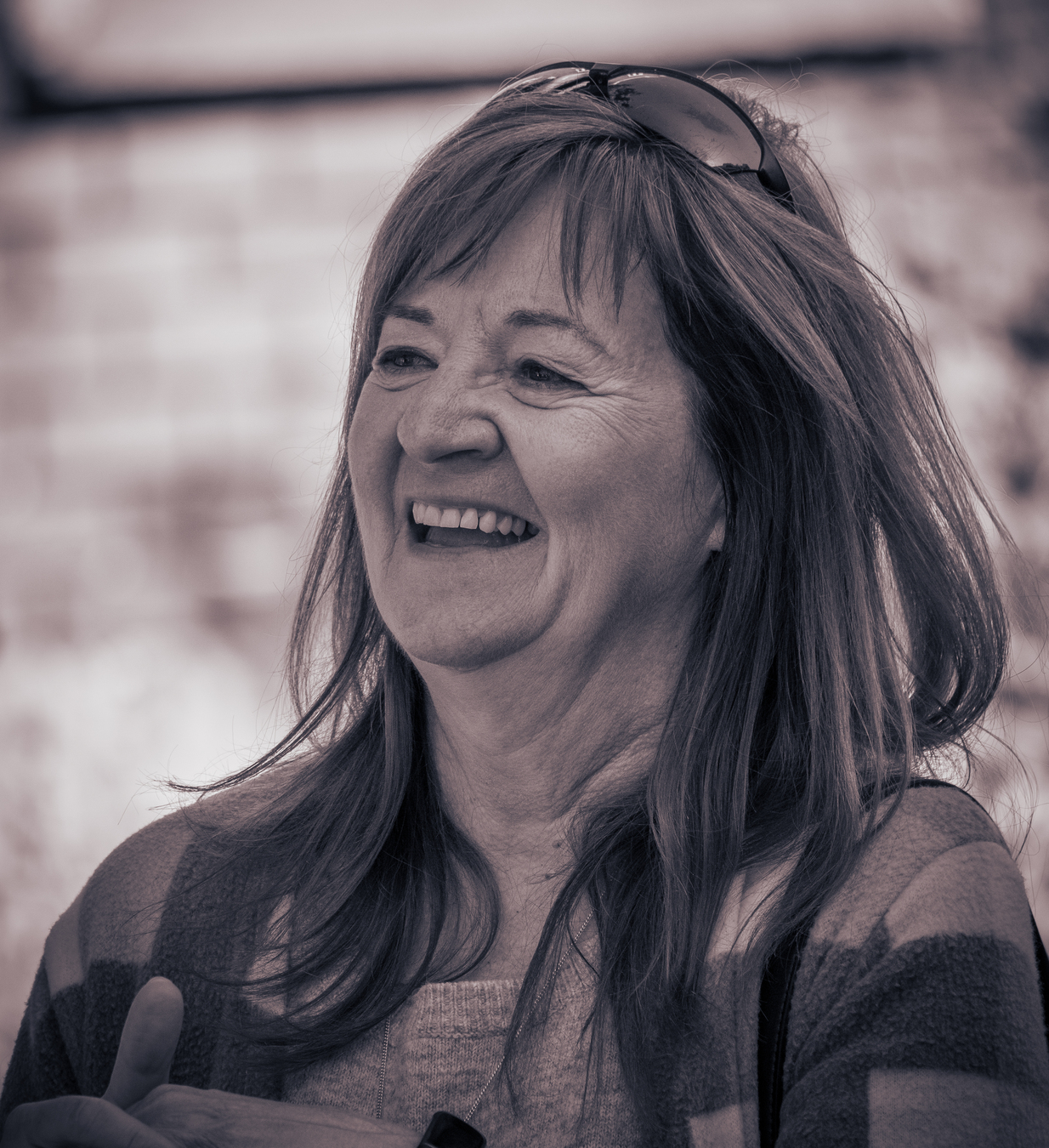 Portrait d'une femme pris en lumière naturelle