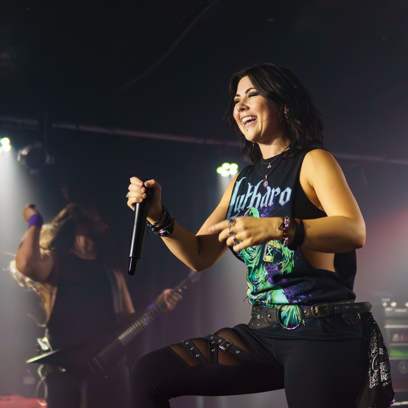 Krista Shipperbottom et le groupe Lutharo donne une performance à Québec