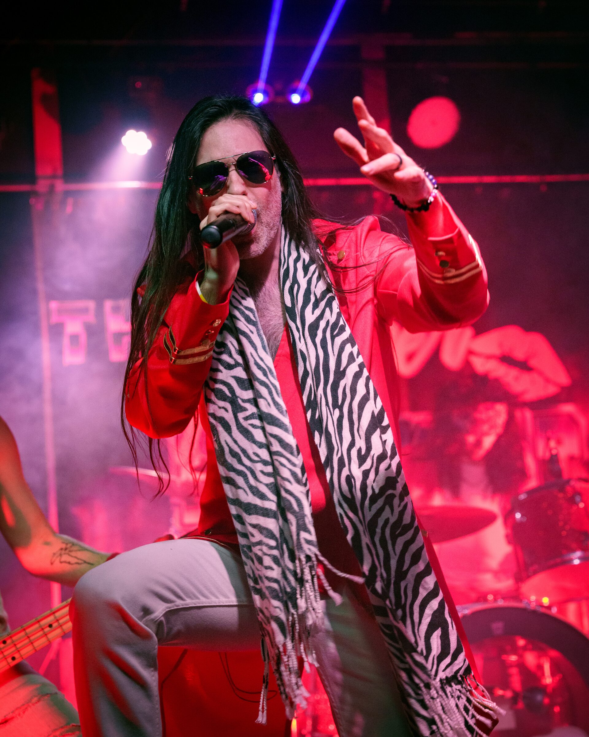 Performance live de Mother Rockers lors de la soirée St-Valentin