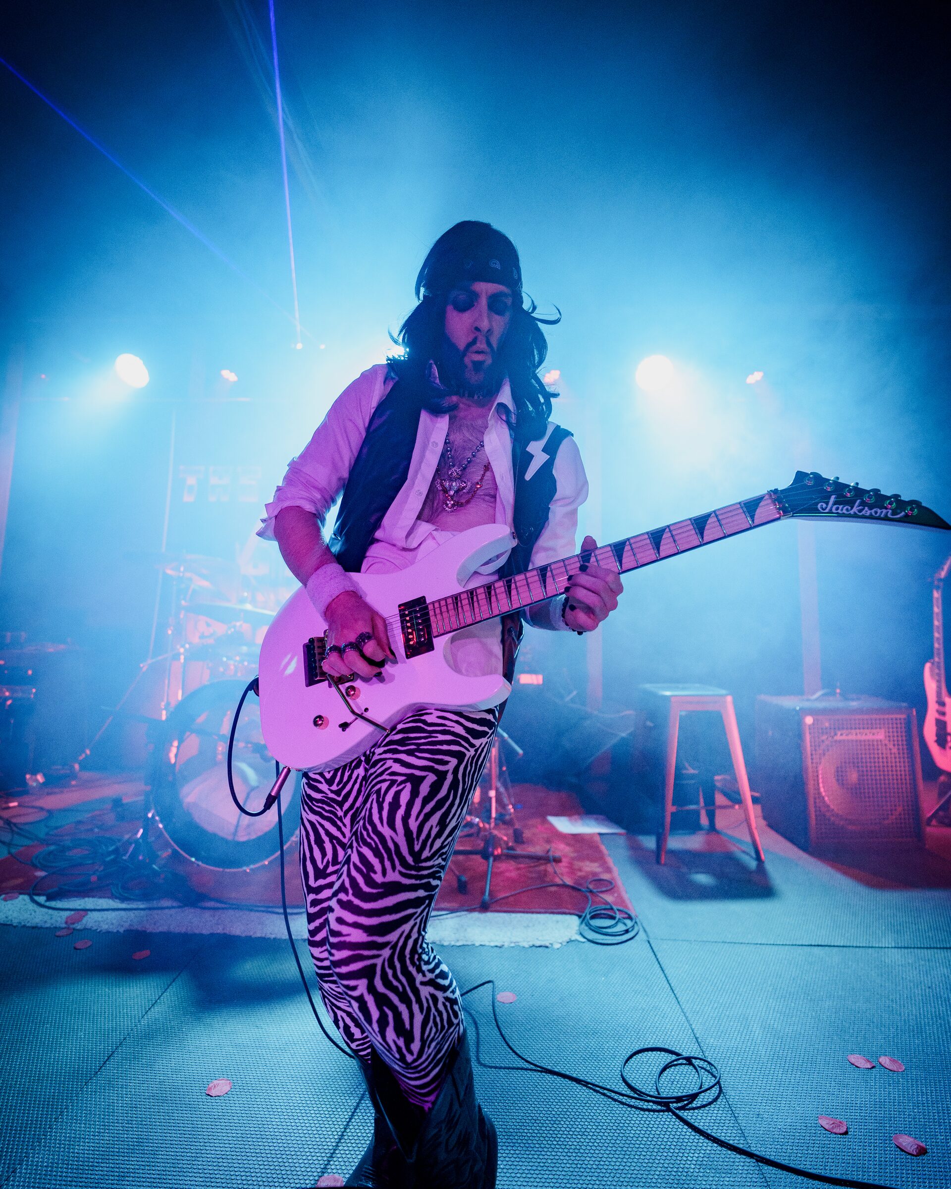 Moment intense du spectacle Mother Rockers à la St-Valentin Kinky