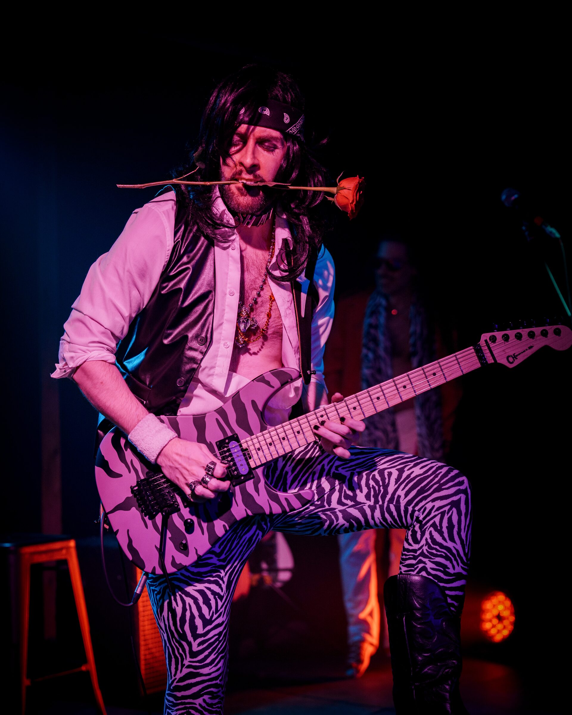 Danseurs au party de la St-Valentin Kinky au Sonum Fest