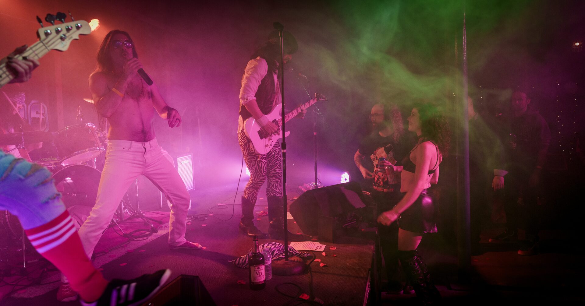 Performance de Mother Rockers lors de la St-Valentin Kinky