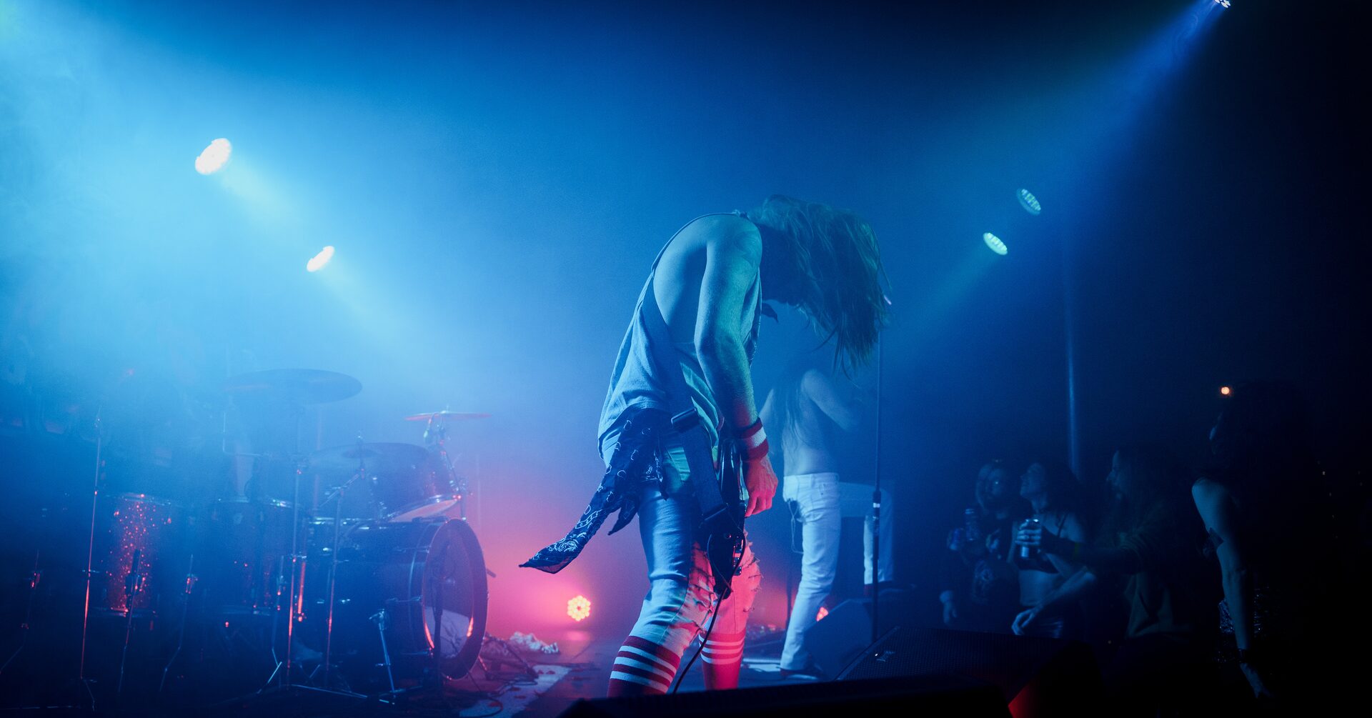 Éclairage de scène au show Mother Rockers au Sonum Fest