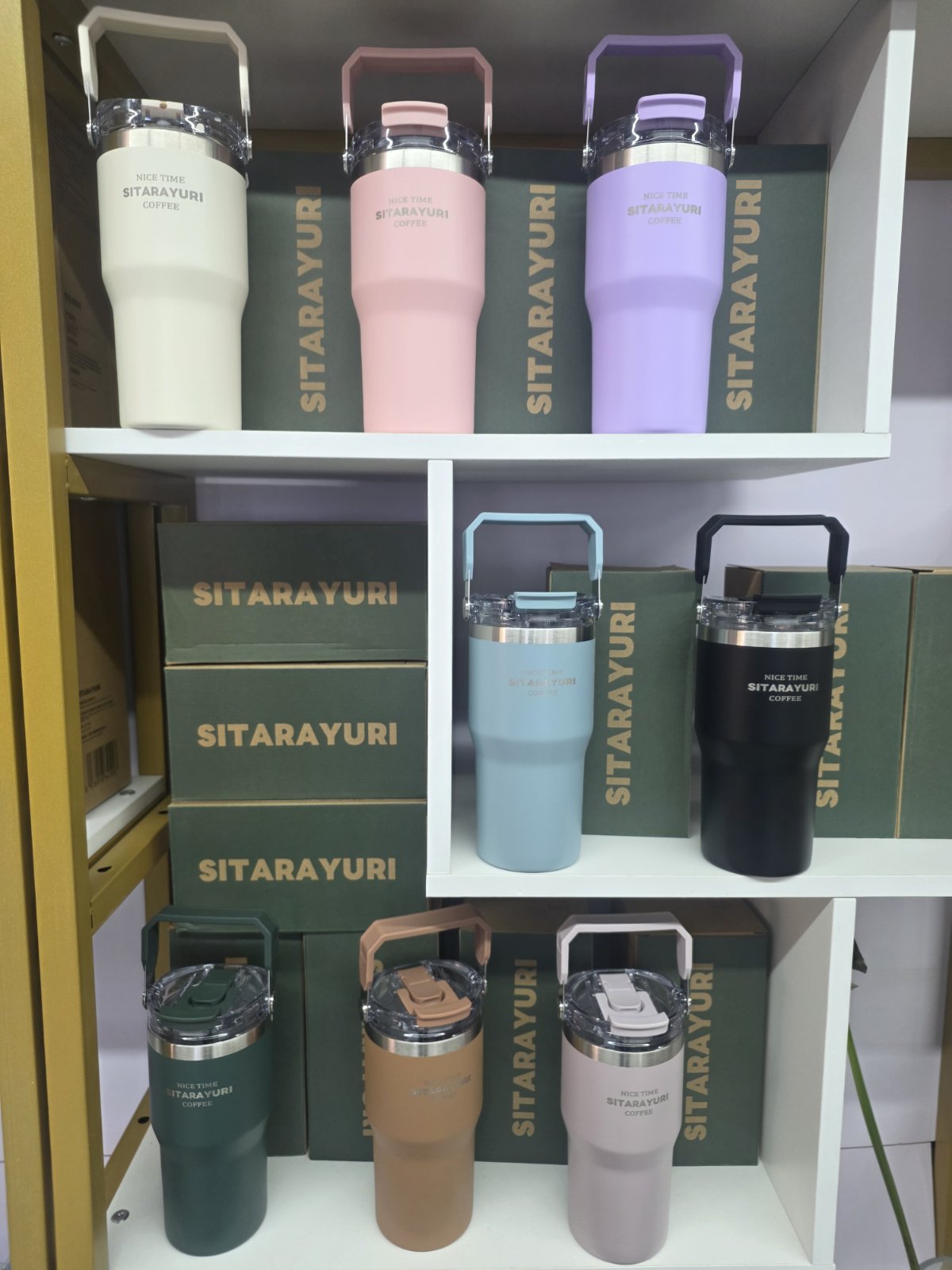 SitaraYuri брендийн халуунаа барьдаг ган дотортой аяга, 600ml багтаамжтай.