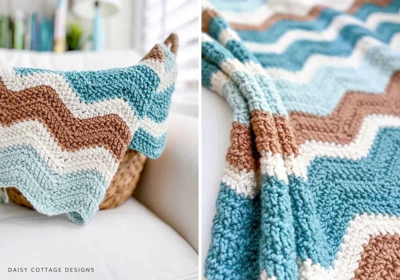 27. Zig Zag Crochet Blanket