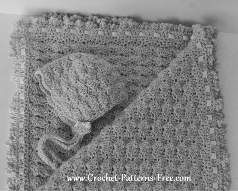 ## Solid Shell Stitch Baby Blanket & Bonnet Set