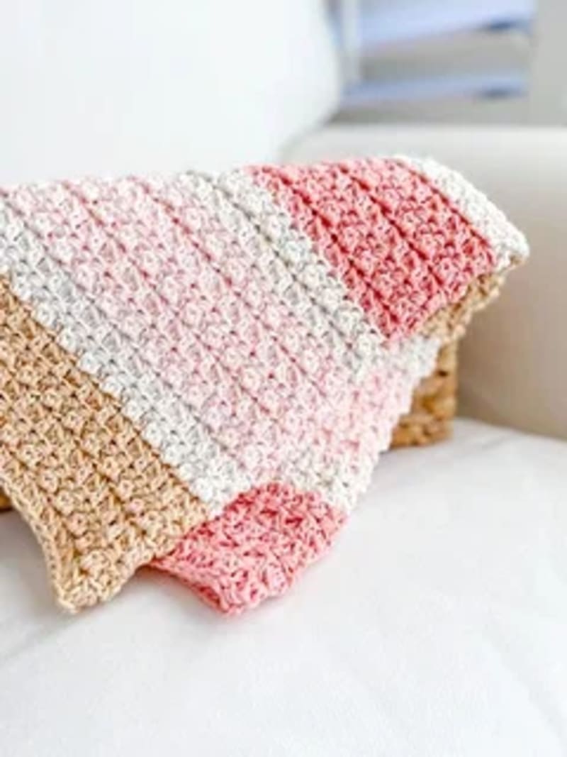 ## Strawberry Cone Baby Blanket