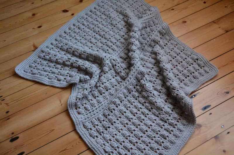 ## Oyster Shell Baby Blanket