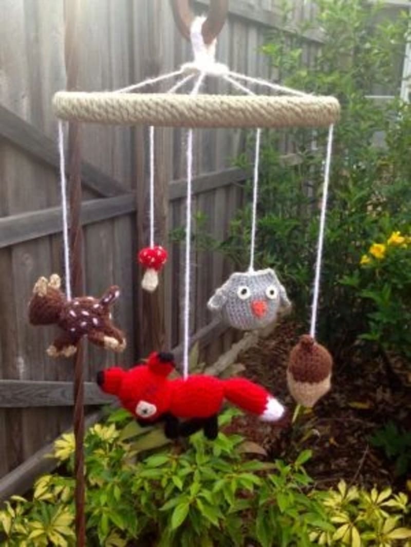 ## Forest Friends Baby Mobile