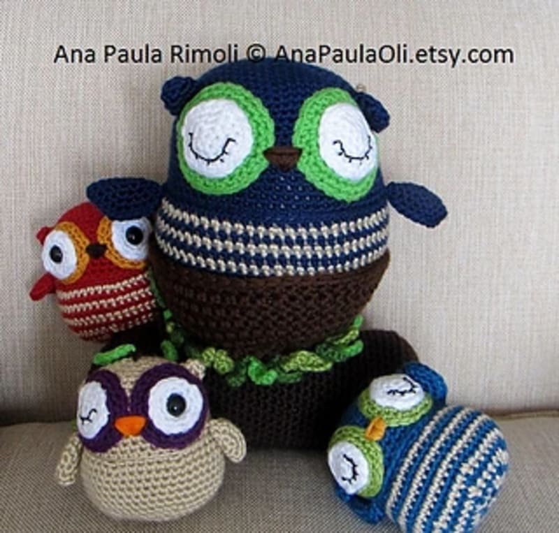 ## Amigurumi Owls Mobile