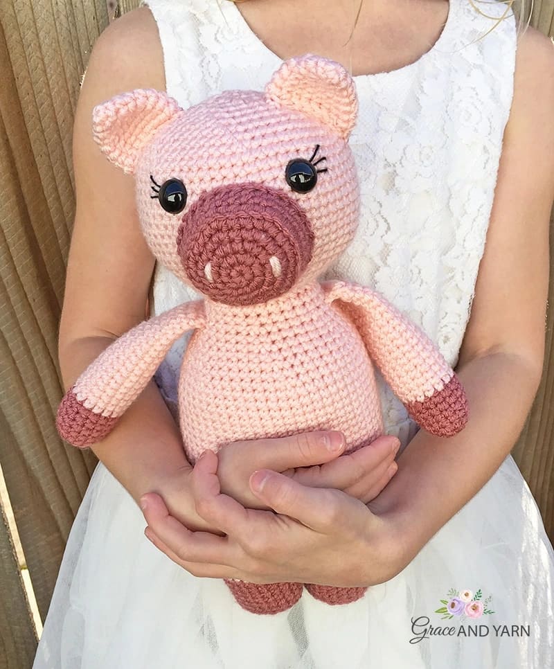 ## Free Crochet Pig