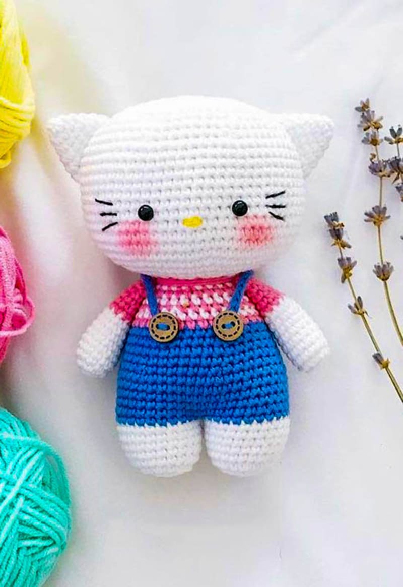 ## Hello Kitty Amigurumi by Lovelycraft