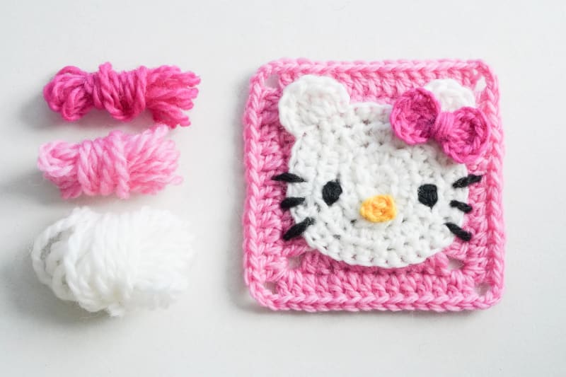 ## Hello Kitty Granny Square by GrannySquare.Me