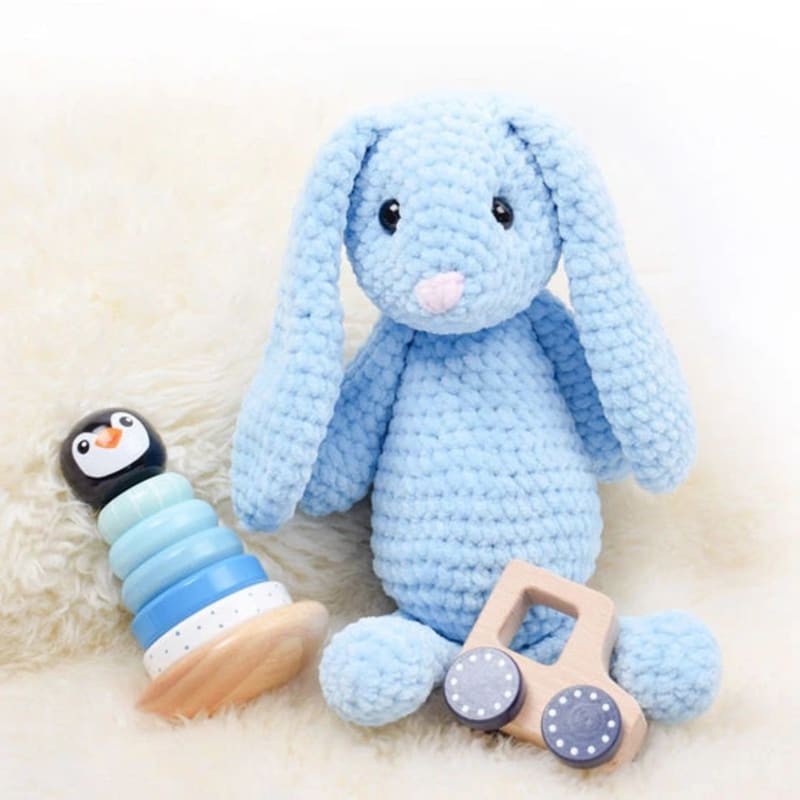 ## Snuggle Bunny by Hobbii