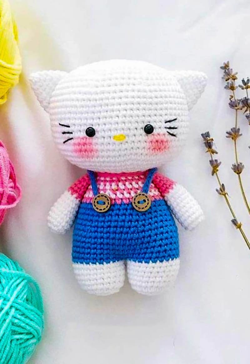 ## Hello Kitty Amigurumi by Beary Bearnita