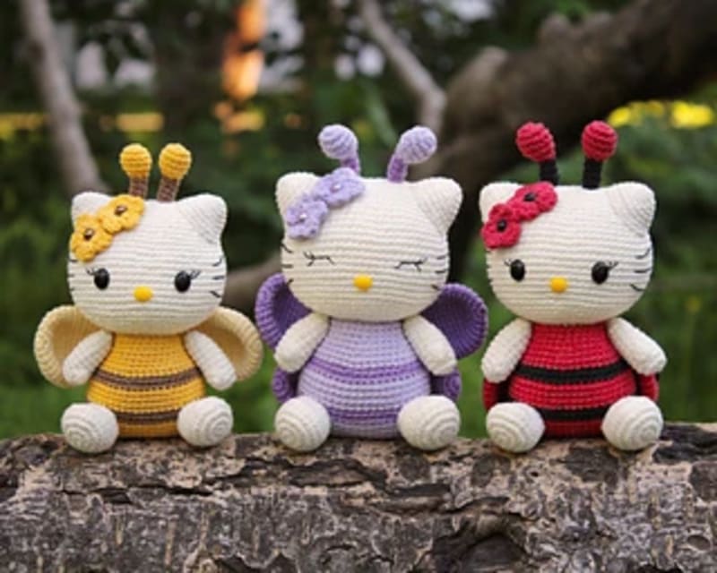 ## Spring Kitty: Butterfly, Ladybug, and Bee Costumes by Eugenia Pristayovich