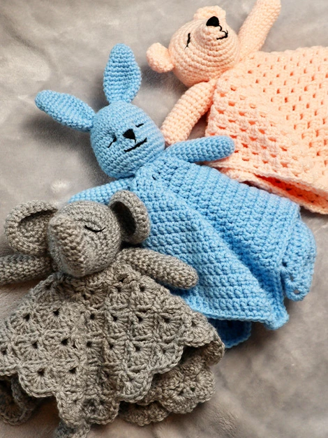 ## Easy Shell Stitch Baby Blanket