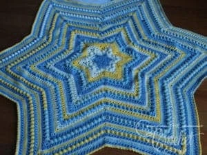 # Hexagon Baby Blanket by Jeanne Steinhilber